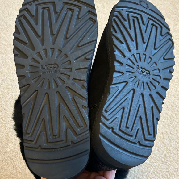 NEW UGG Bailey Button boots 6 NWOB - Picture 5 of 14